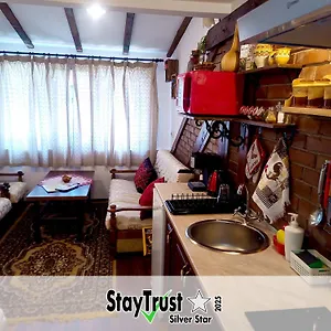 Ethno Art Maisonette In The Center Of Apartment Sofia